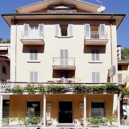 Hotel Belvedere Ловере Екстериор снимка